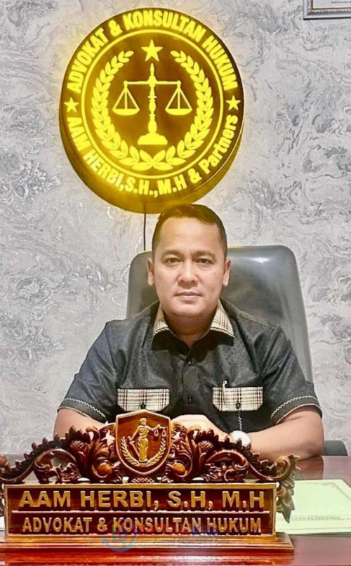 Kembali menang dipersidangan,Aam Herbi Apresiasi kinerja solid dari timnya dipersidangan.